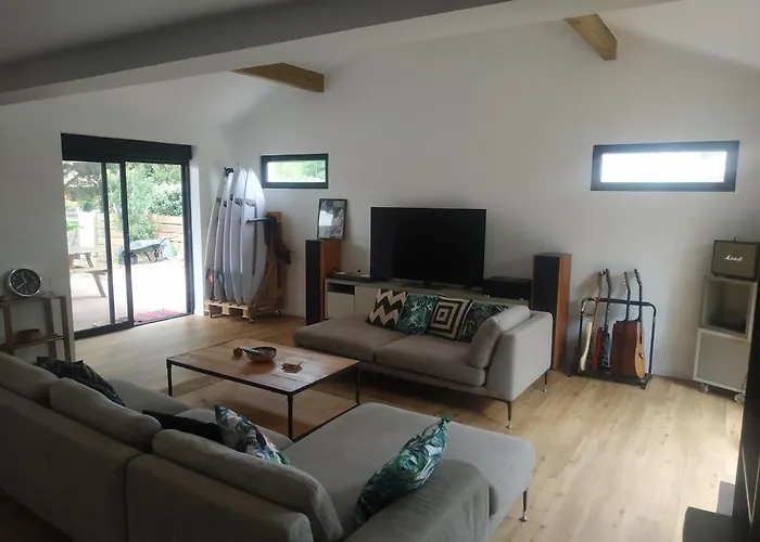 Fred בית נופש *